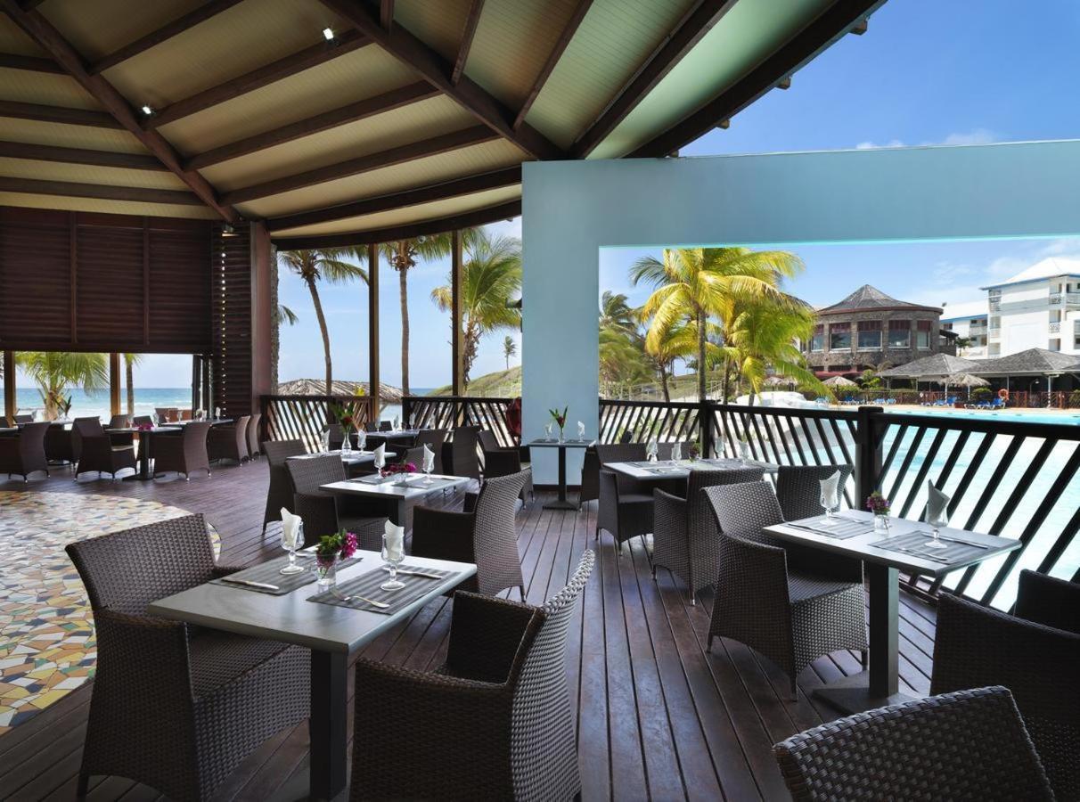 Romantique Et Bel Appartement En Bord De La Mer, Piscine Surveillee Et Belle Plage A 50M Saint-Francois  Exteriör bild