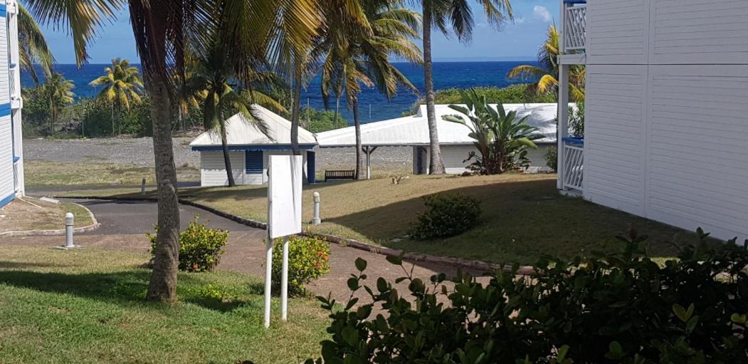 Romantique Et Bel Appartement En Bord De La Mer, Piscine Surveillee Et Belle Plage A 50M Saint-Francois  Exteriör bild