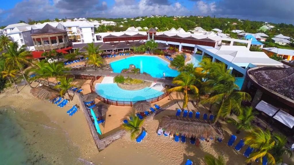 Romantique Et Bel Appartement En Bord De La Mer, Piscine Surveillee Et Belle Plage A 50M Saint-Francois  Exteriör bild